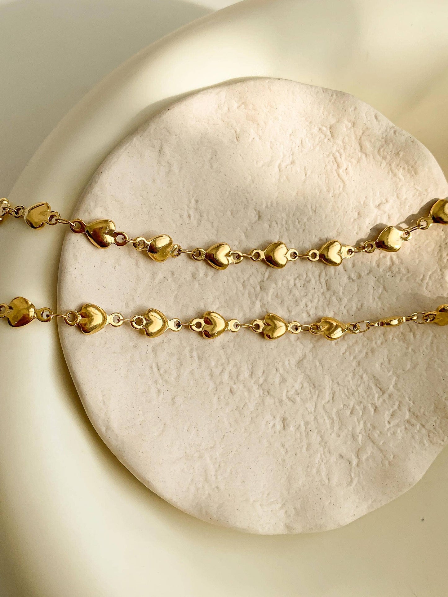 Non-Tarnish Petite Heart Chain Bracelet