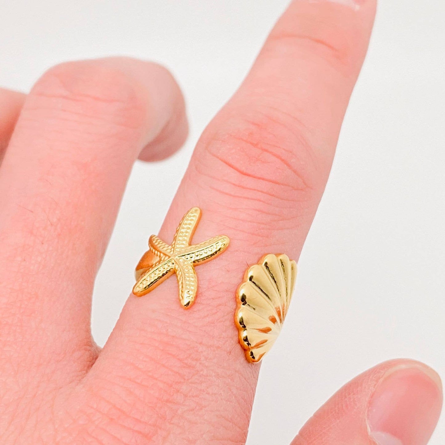 Starfish & Shell Ring - Gold Plated