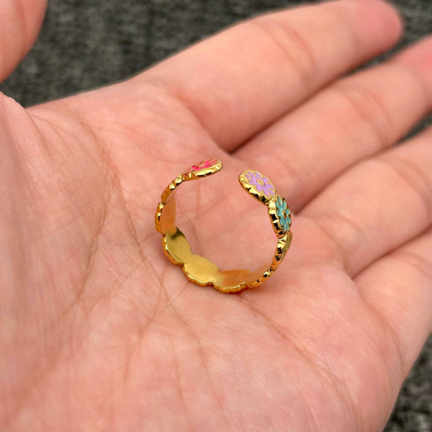 Colorful Daisy Ring - Gold Plated