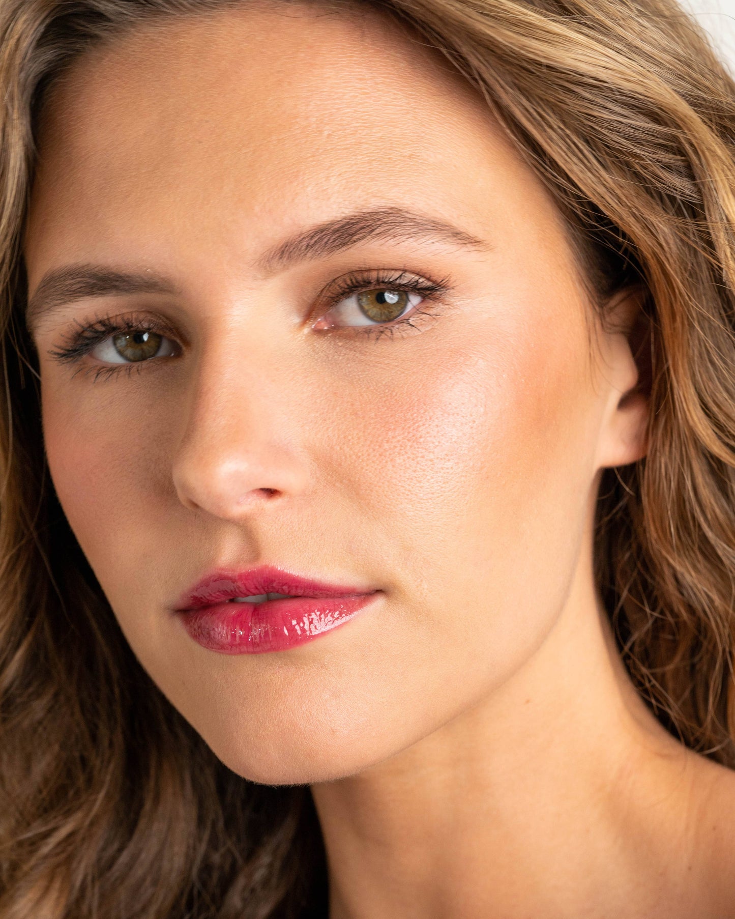 The Wild Berry Slip - Hydrating Lip Gloss