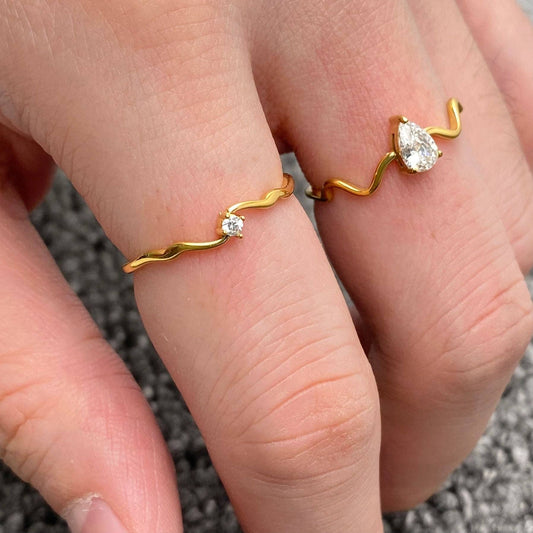 Cubic Zirconia Wavy Ring - Gold Plated