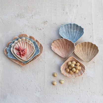 Stoneware Shell Shaped Bowl