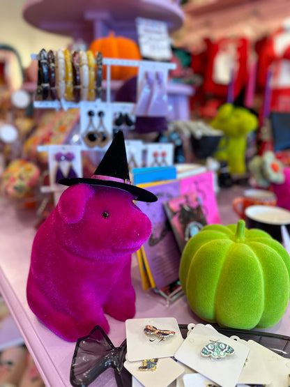 Flocked Halloween Piggies with Witch Hats