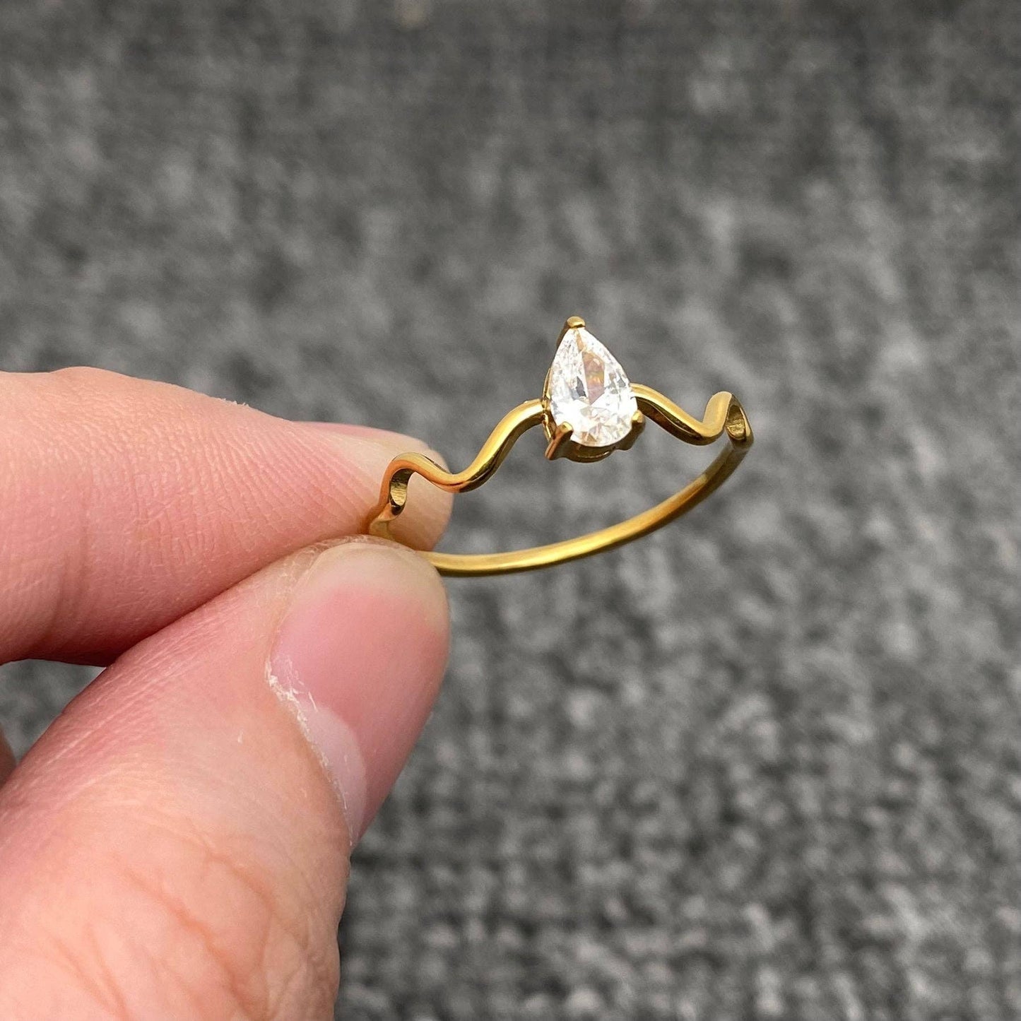 Cubic Zirconia Wavy Ring - Gold Plated