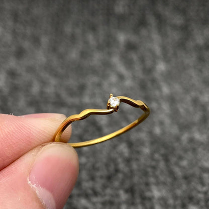 Cubic Zirconia Wavy Ring - Gold Plated